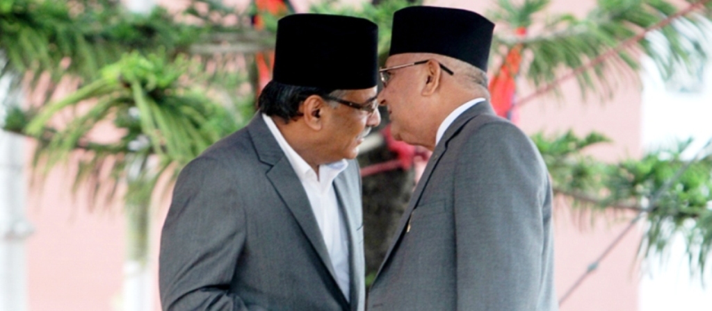 ओलीलार्इ फकाउन दाहाल असफल