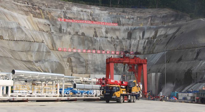 गति लिँदै भेरी बबई डाइभर्सन अायाेजना