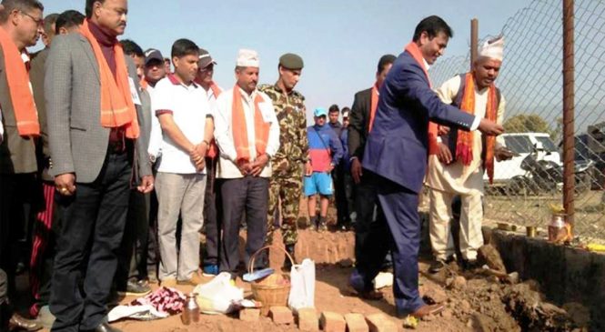 मुख्यमन्त्री शाहीले गरे प्रदेशकै नमूना कभर्ड हलकाे शिलान्यास