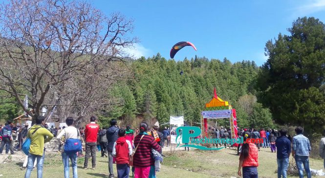 रारामा प्याराग्लाइडिङ्ग उडान अन्य क्षेत्रभन्दा सहज