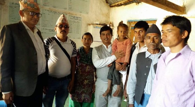 चौकुनेका अध्यक्ष शाही बने बालिकाको अभिभावक