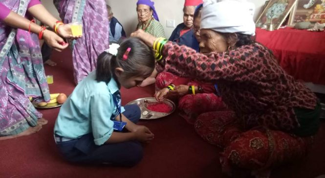 हिमान्सीको जन्मोत्सवमा वृद्धाश्रमलाई सहयोग