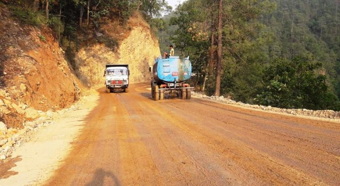 मध्यपहाडी लोकमार्ग ः दैलेख खण्ड कालोपत्रेको तयारी