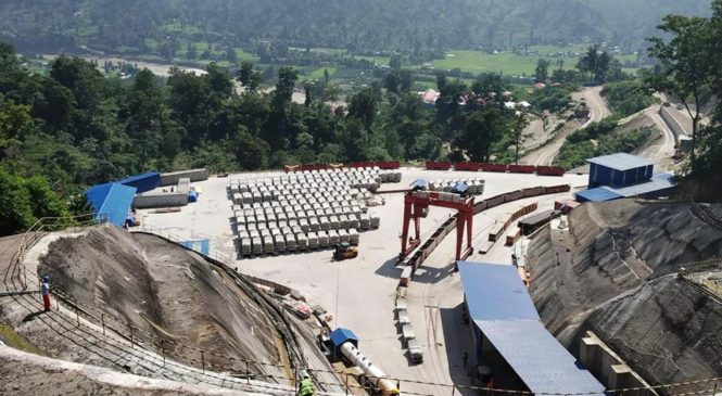 भेरी बबर्इ डाइभर्सन : ११ महिनामा ८.३ किलिमिटर सुरुङ खनियाे