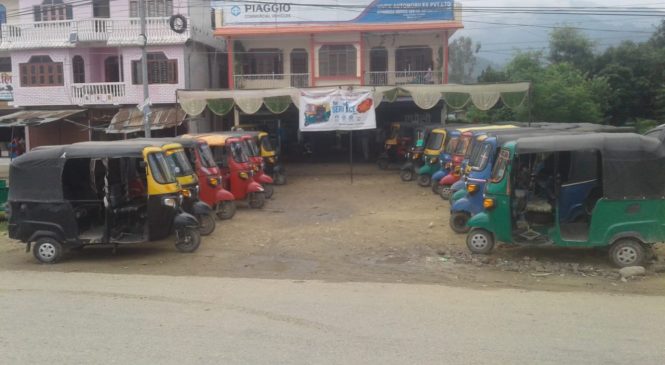 श्रीनाथले प्याजियो सिटी डिलक्स अटो भित्र्याउँदै