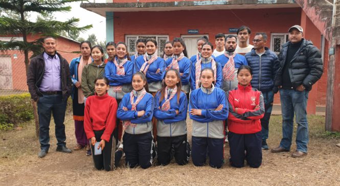 ढाेरपाटन राष्ट्रिय भलिबल प्रतियाेगितामा चुली युवा क्लवका खेलाडीकाे विदाइ