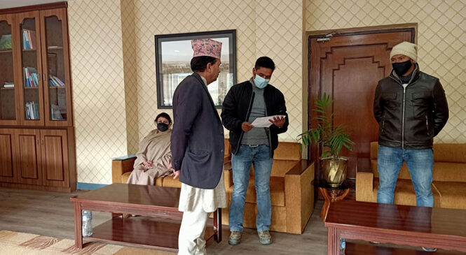 हवाई भाडादर घटाउन माग