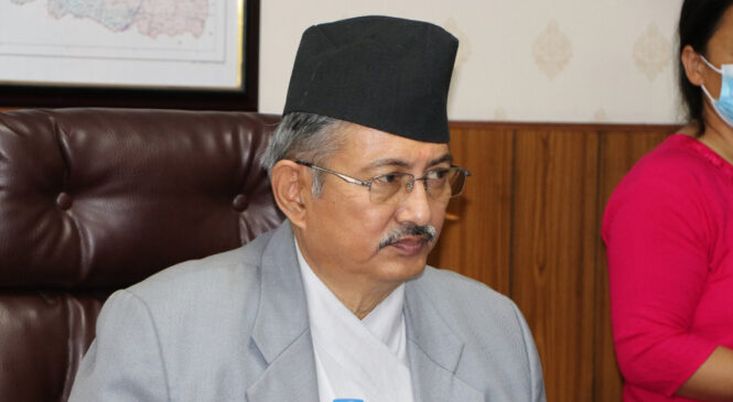 एमालेलाई वार्तामा आउन गृहमन्त्री खाँणको आग्रह