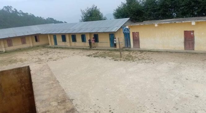 तीन वर्षदेखि सामुदायिक विद्यालयका शिक्षकले तलब नपाएको गुनासो