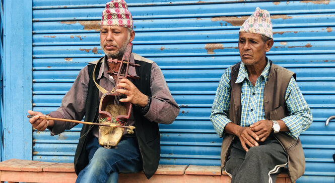 ‘खेती किसान केही छैन, सारङ्गीको भर’