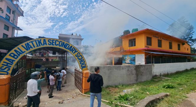 विद्यार्थीको शंकापद मृत्यु भएको भन्दै होस्टेल र विद्यालयमा आजगनी