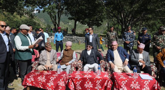 भूकम्पपीडितलाई तत्काल ५० हजार दिने प्रधानमन्त्री प्रचण्डको घोषणा