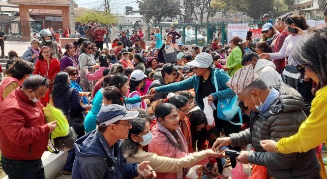 हाम्रो कौसी तथा करेसाबारी क्रान्तिद्धारा निःशुल्क बीउबिजन वितरण 