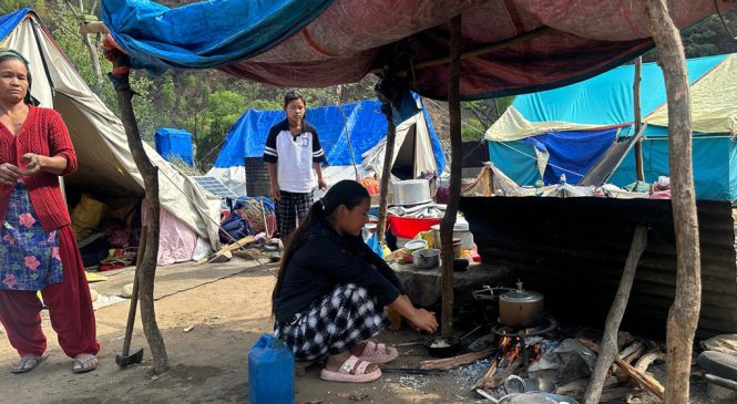 अझै त्रिपालमै भूकम्प पीडित