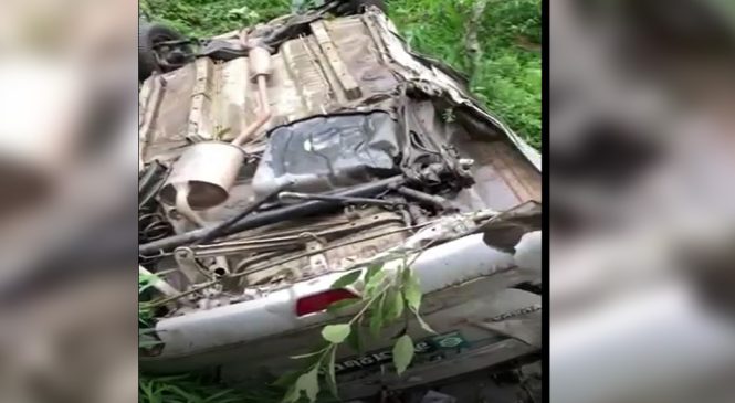 बारामा बस दुर्घटनाः ४३ जना घाइते, आठको अवस्था गम्भीर