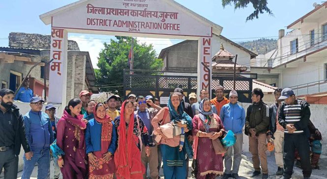 जुम्लामा शिक्षकमाथि हातपात