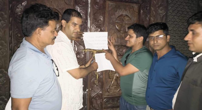 प्रेस युनियनले लगायो पत्रकार महासंघमा ताला