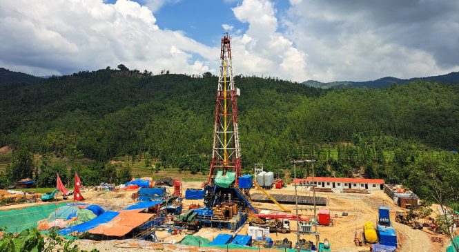 दैलेखमा पेट्रोलियम खोज्न १३ सय ४० मिटर ‘ड्रिलिङ’