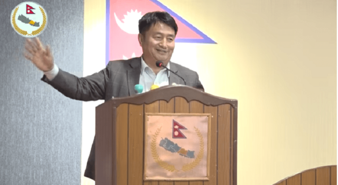 लामाले मुख्यमन्त्री पदका लागि दाबी पेस गर्दै