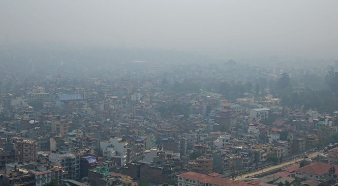 प्रदूषणले बढे आँखाका बिरामी