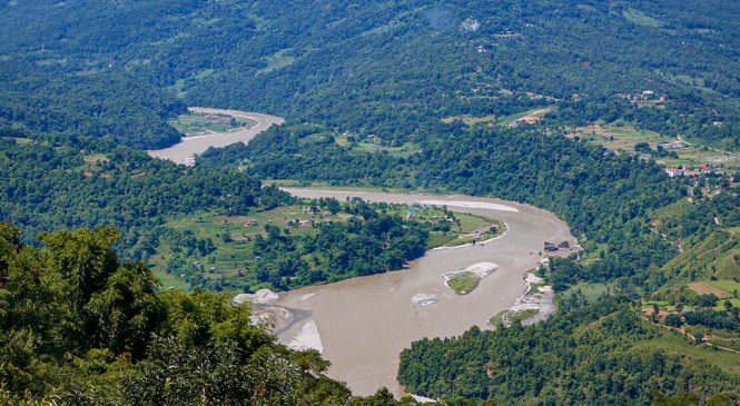 अरुण नदी आसपासमा सतर्क रहन प्रशासनको आग्रह